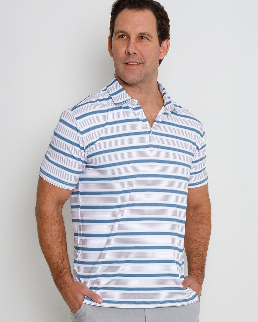 spear-polo-htr-bluefinhtr-eilishModel